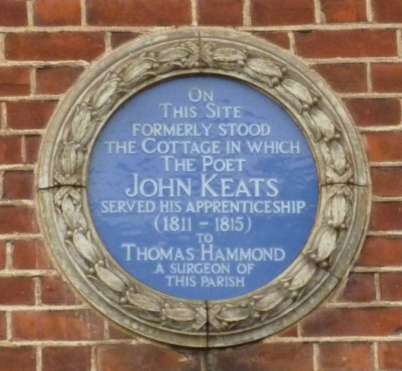 Plaque marking the site of Thomas Hammond’s house, Keats Parade, Church Street,
        Edmonton. Image courtesy of Keats House, City of London Corporation (K/PH/13/022). Click to
        enlarge.