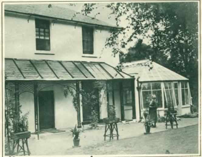 Wentworth Place, c.1931, bedroom and sitting room, overlooking
        garden